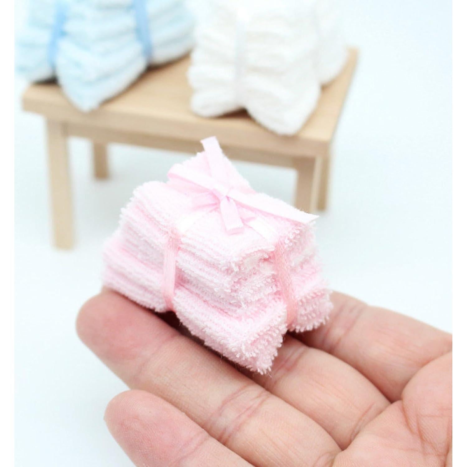 Toalla Miniatura de Baño RillyRellow 1:12 Azul 4.06x2.54cm