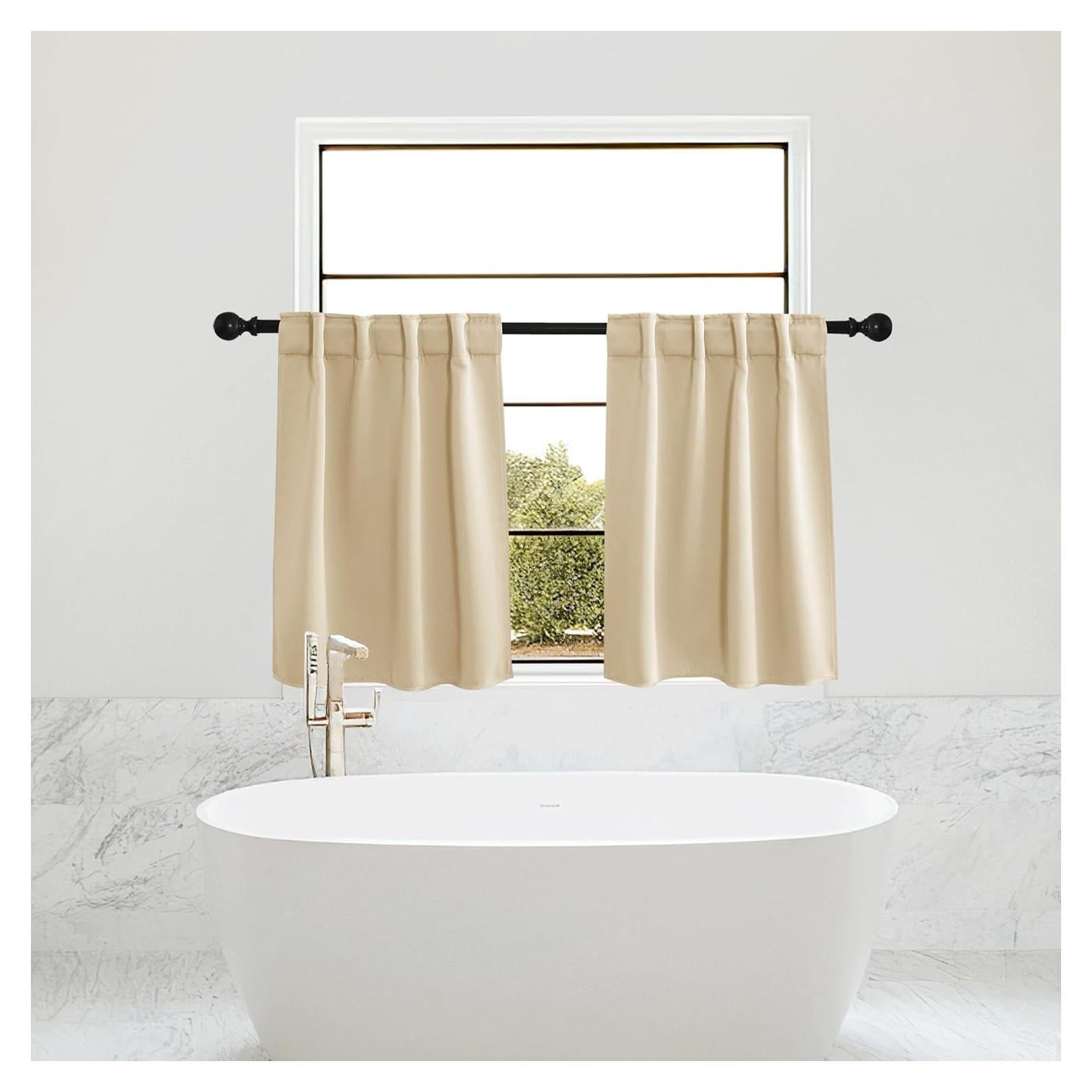 Cortinas Opacas PONY DANCE 73.66x60.96cm Beige Biscotti - Juego de 2