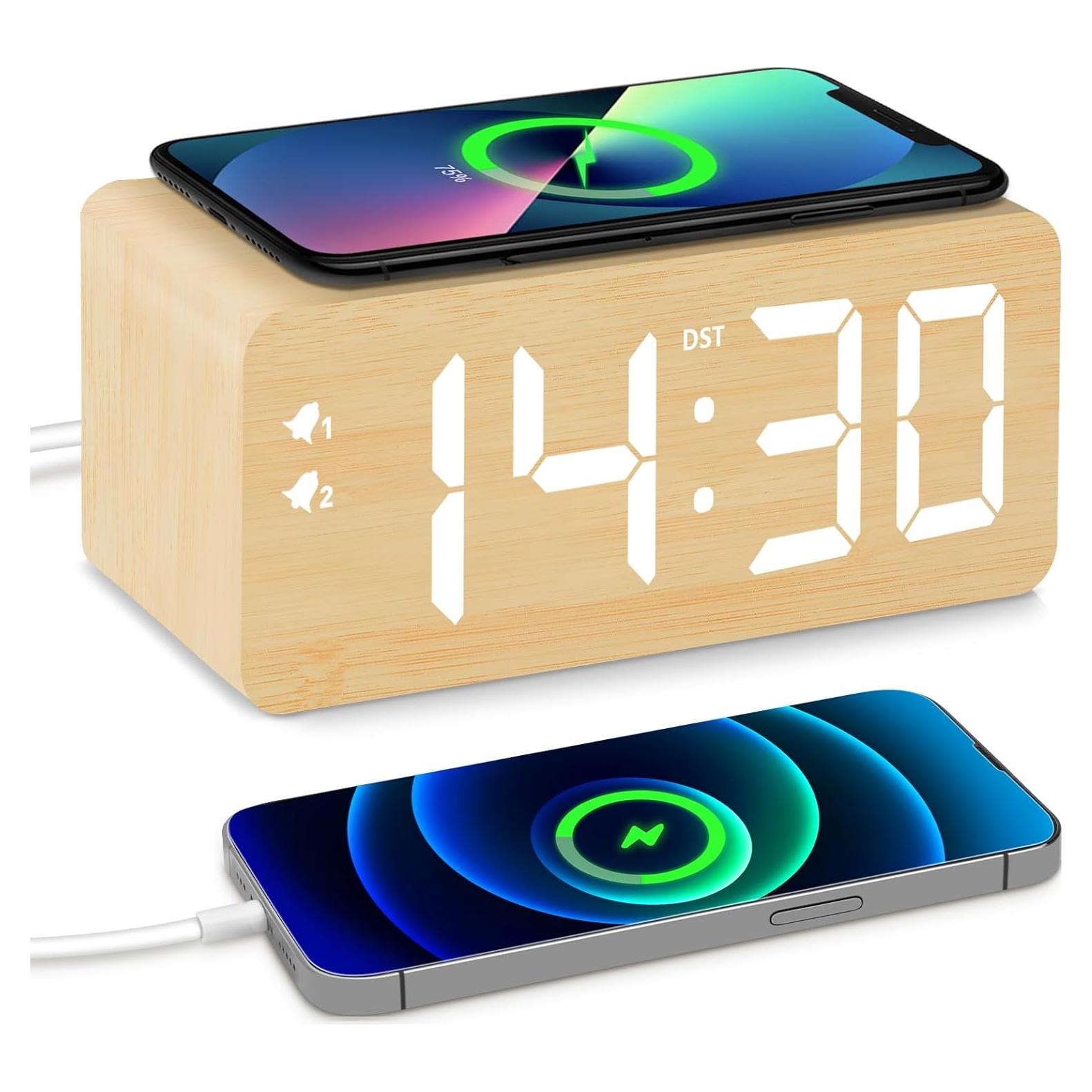 Reloj Despertador Digital URAYCO de Madera Bamboo 10W Carga Inalámbrica