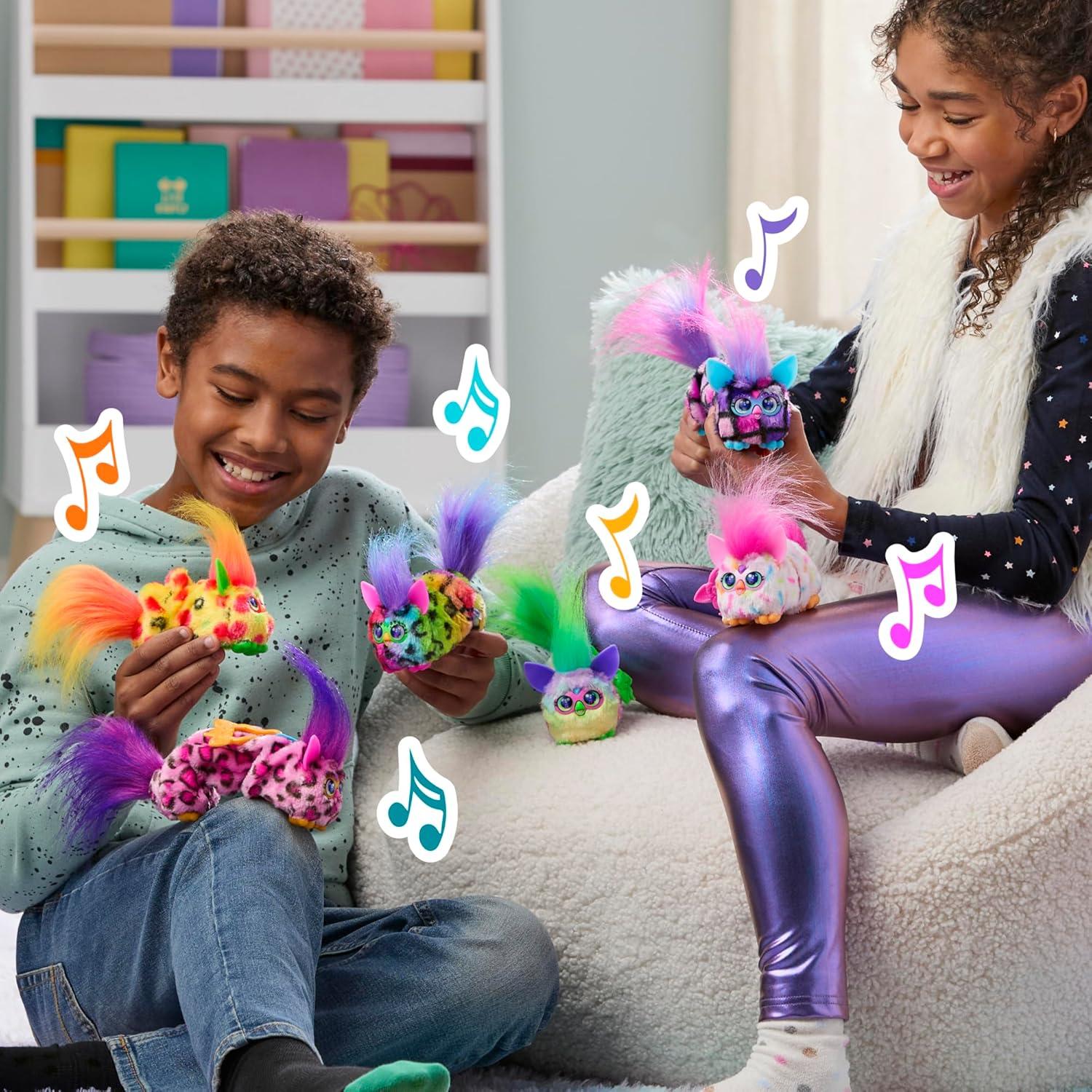 Furby DJ Furblets Dis-Co-Dazz Mini Juguete Electrónico + Pilas Duracell 76A