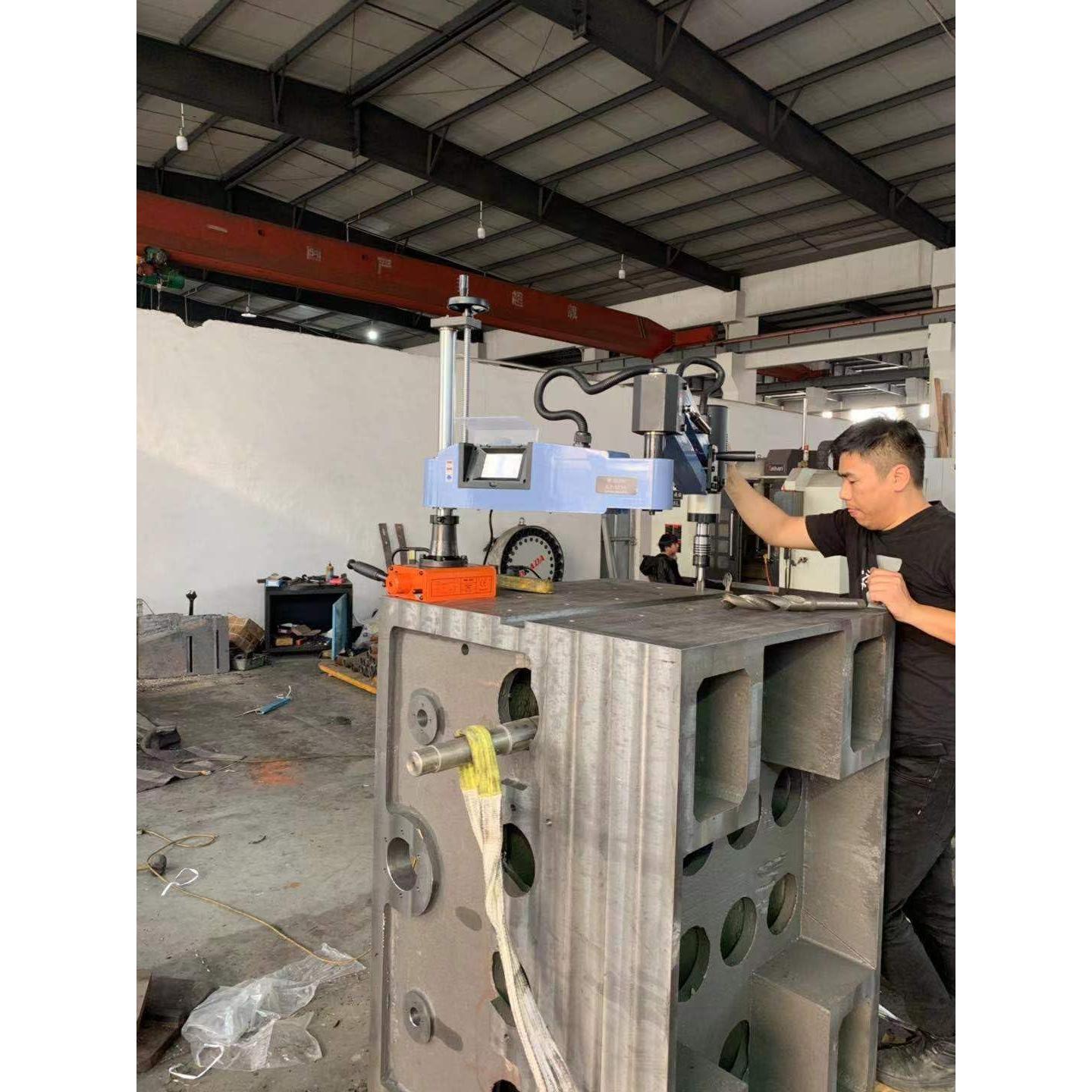 Base Magnética para Máquina de Perforación Eléctrica M16 - 9.53 kg