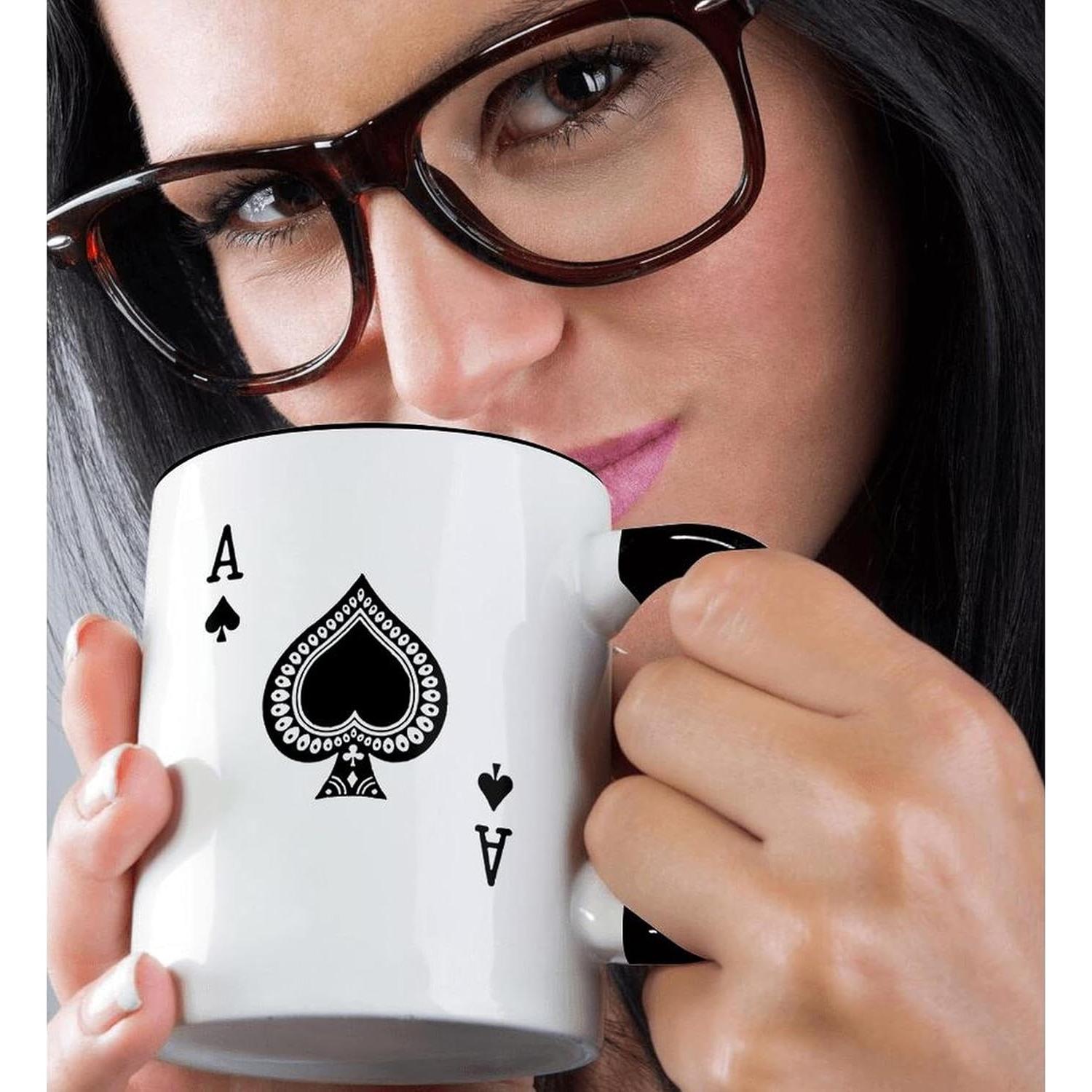 Taza de cerámica 3dRose As de Espadas 11 oz (311 ml) negra