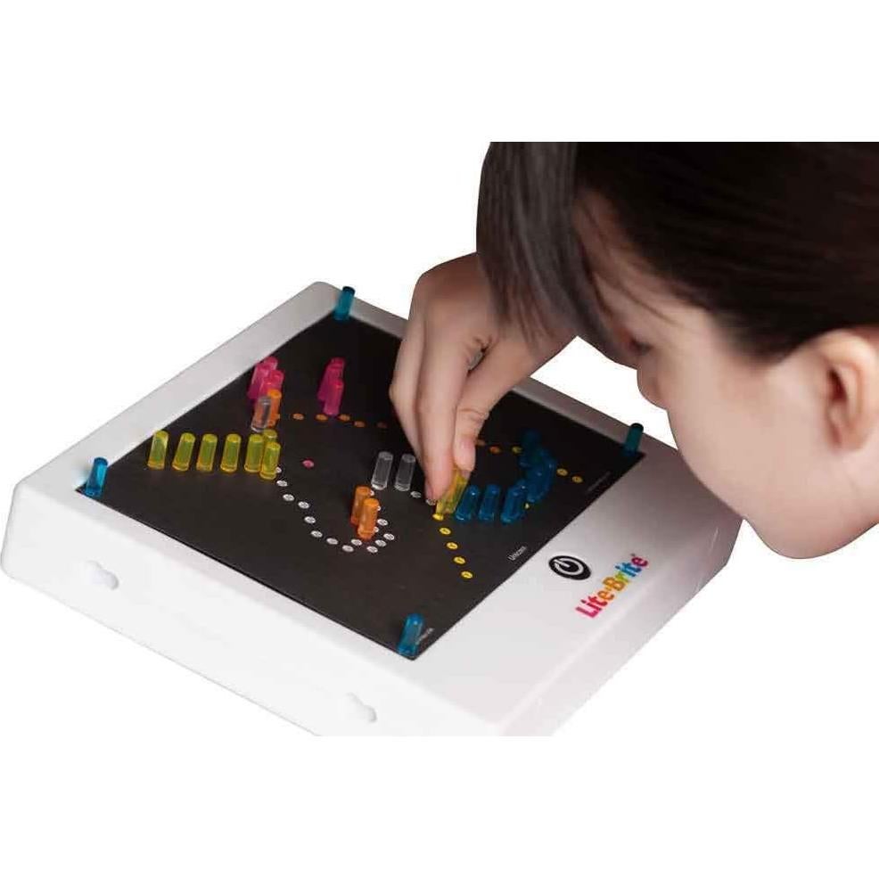 Plantillas de recarga IllumiPeg para Lite Brite Retro 12 Hojas