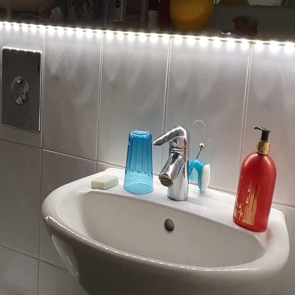 Tira LED con Sensor de Movimiento Amagle 0.97m 4000K Blanca