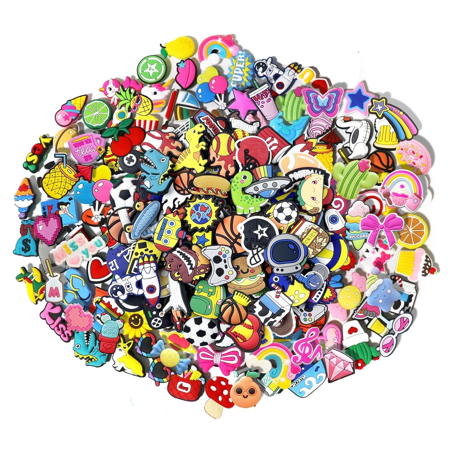 35 Piezas de Charms de Zapatos PVC Aleatorios para Niños