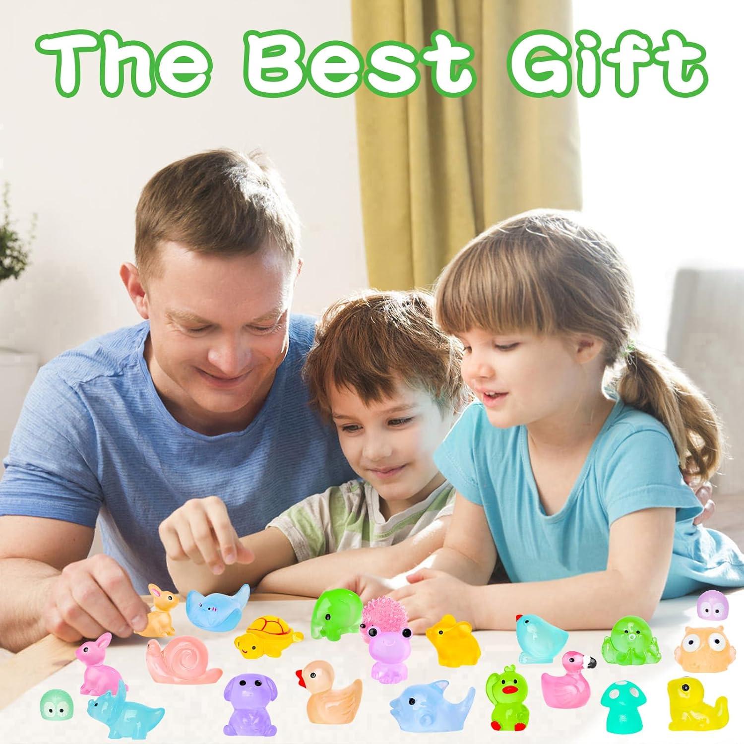 120 Piezas Animales Miniatura Resplandecientes QAUYETM