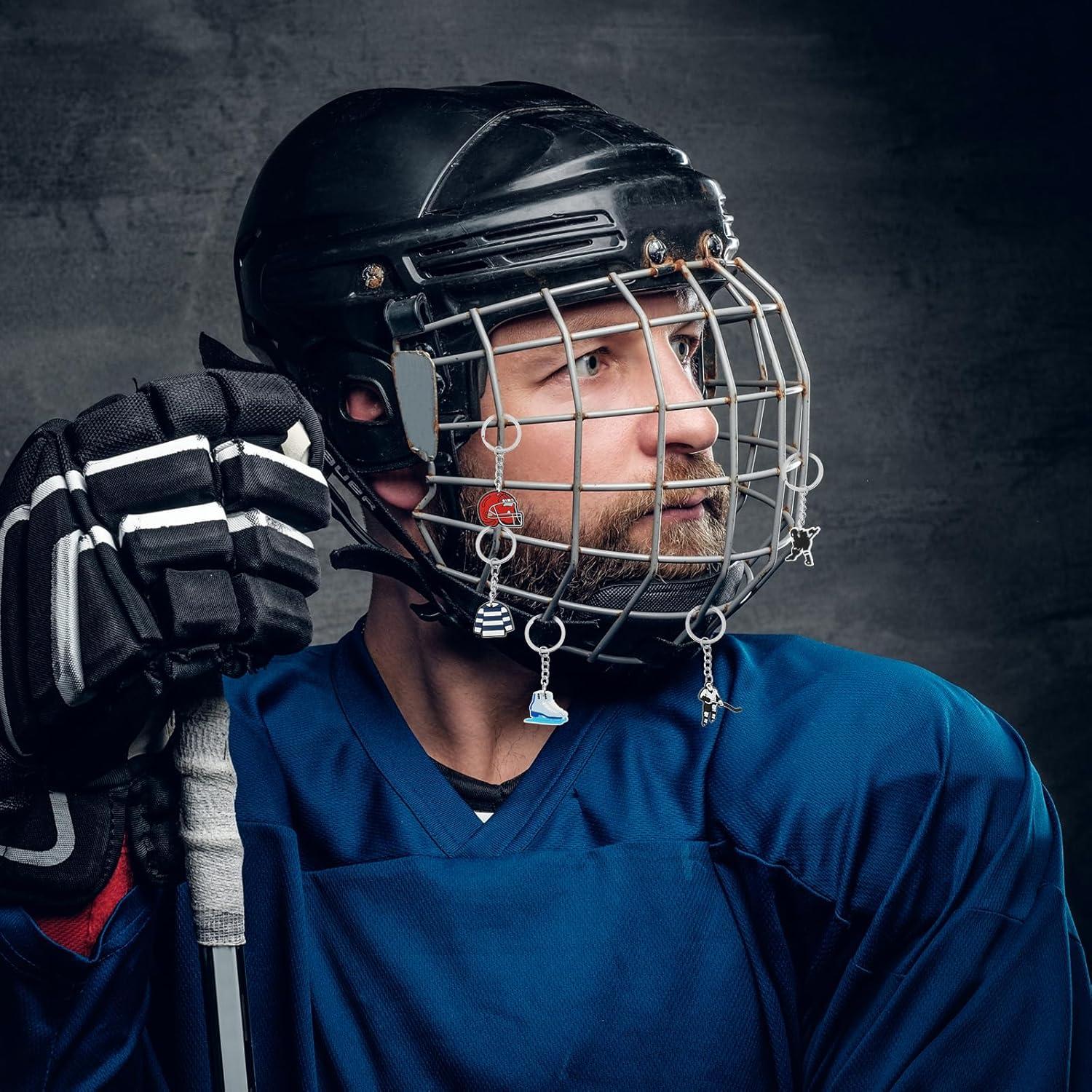 Paquete de 24 llaveros de fútbol PVC coloridos para fiestas