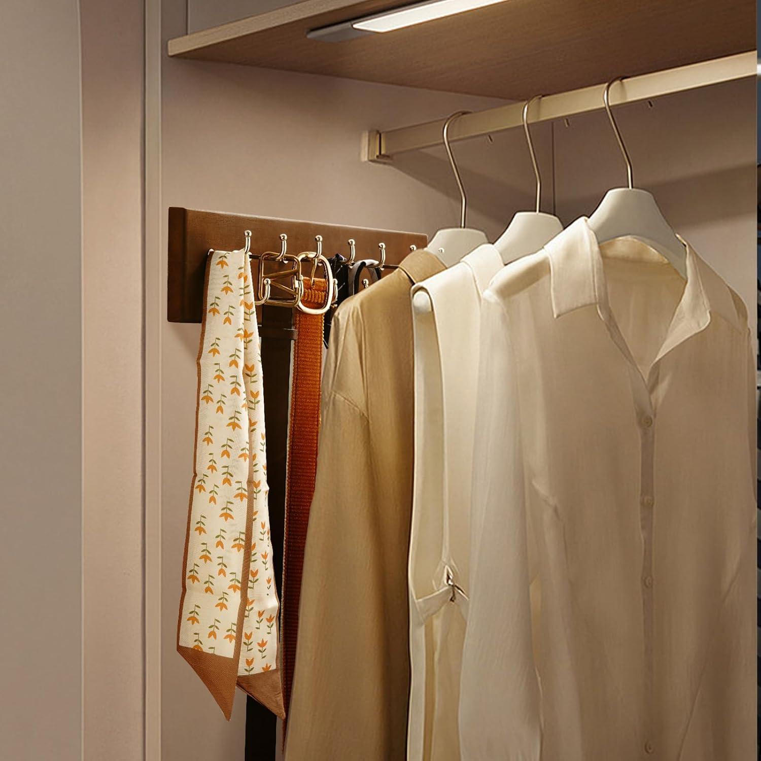 Organizador de Cinturones Treehouse London, Madera Nuez, 28 Cinturones