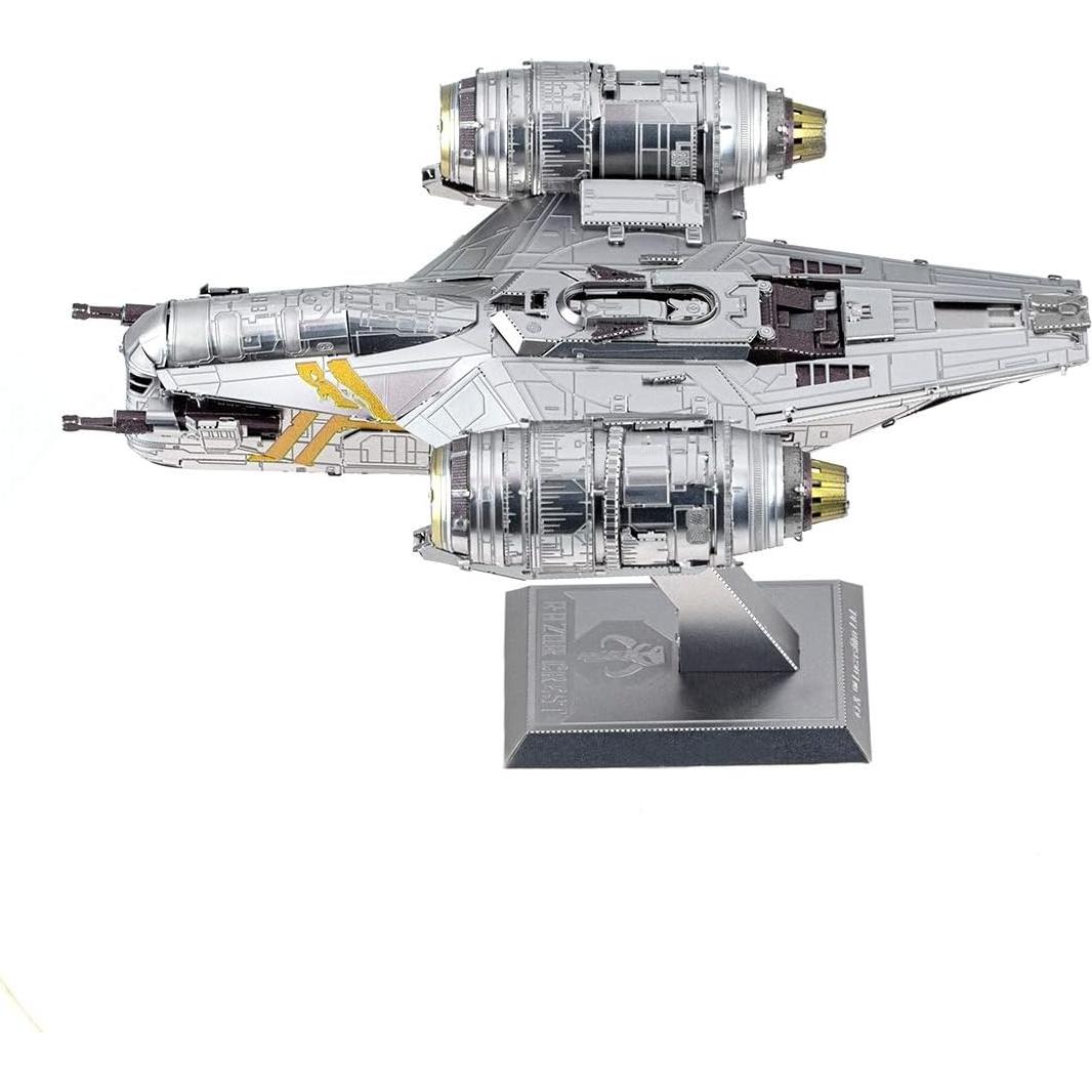 Kit de Modelo 3D Metal Earth Star Wars Razor Crest 14 cm