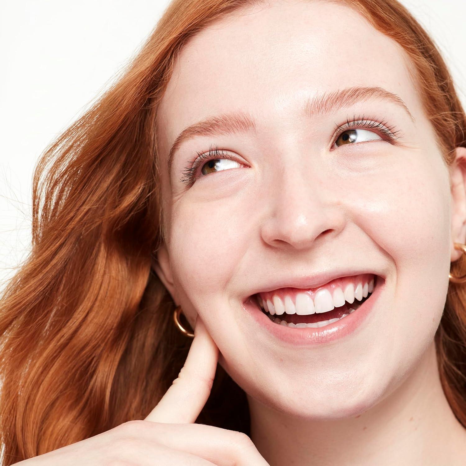 Base Líquida Hidratante Saie Glowy Super Skin Tint 28.6g