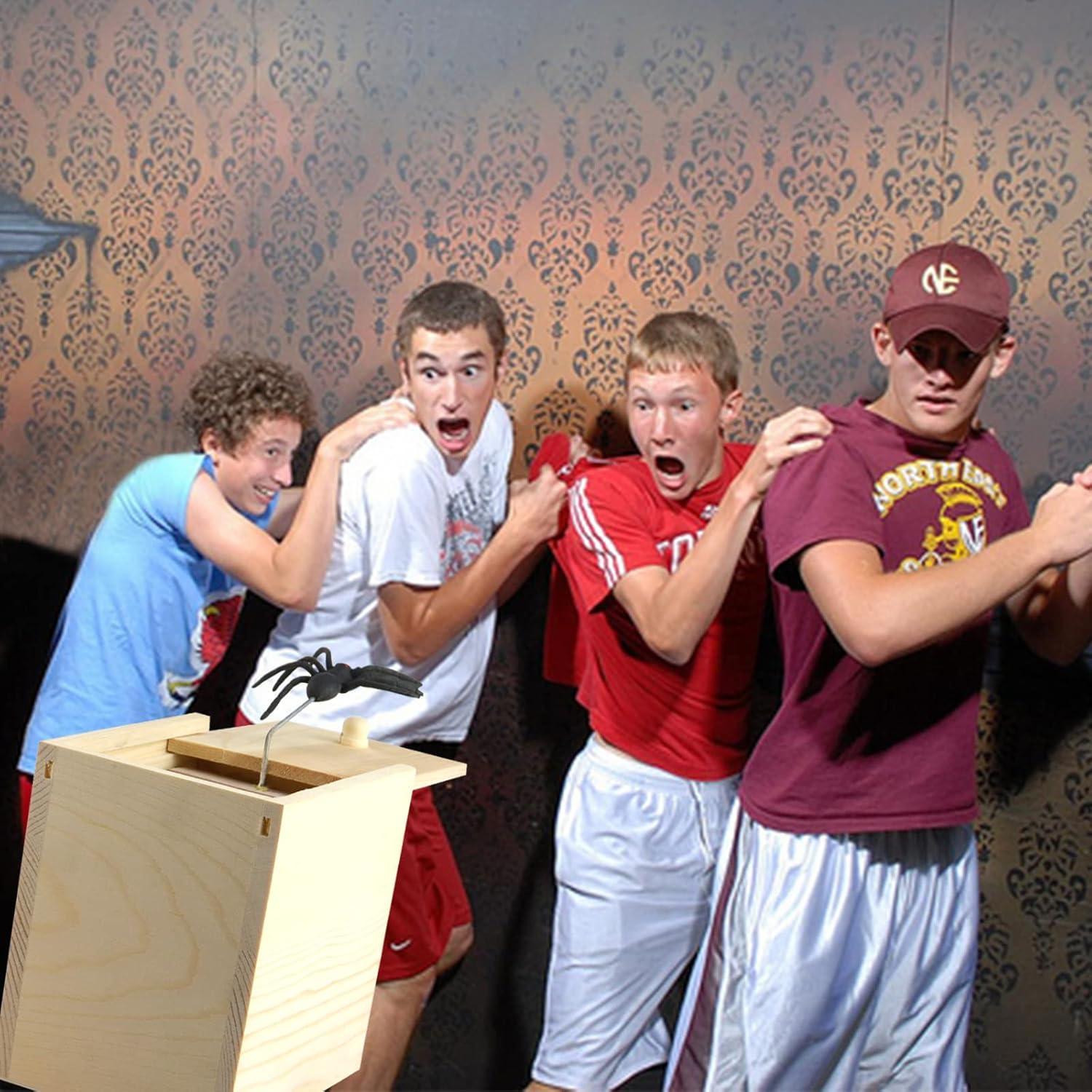 Caja Sorpresa de Broma con Araña de Goma Rtudan 12x9x12cm