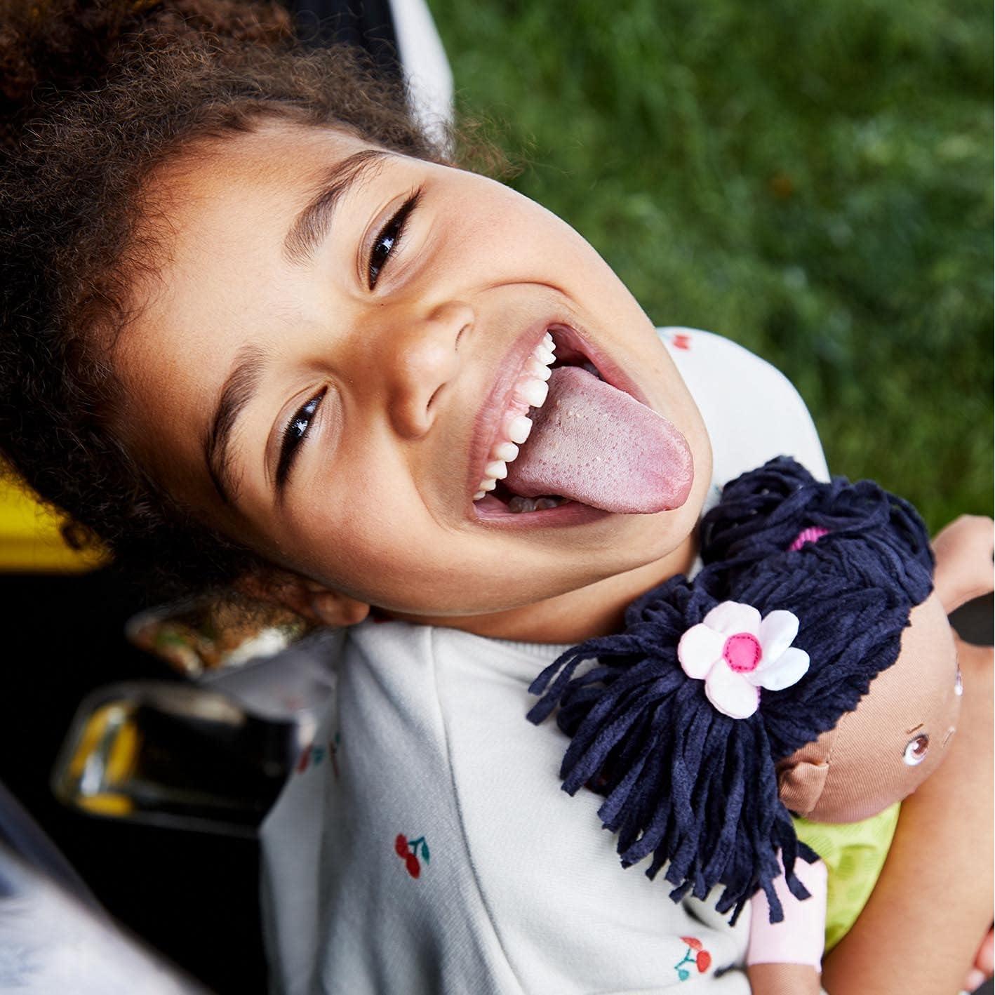 Muñeca Bebé HABA Cari 30.48 cm con Coletas Negras - Lavable