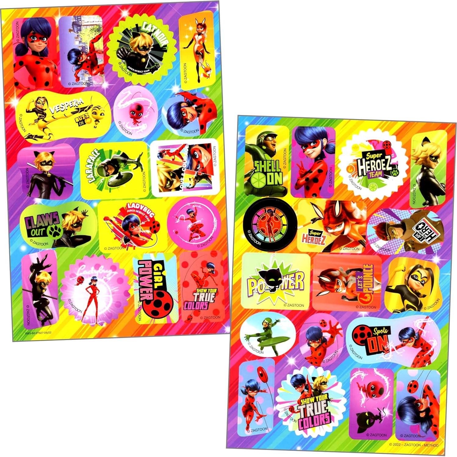 Paquete de Actividades Miraculous Ladybug - Libro y Stickers