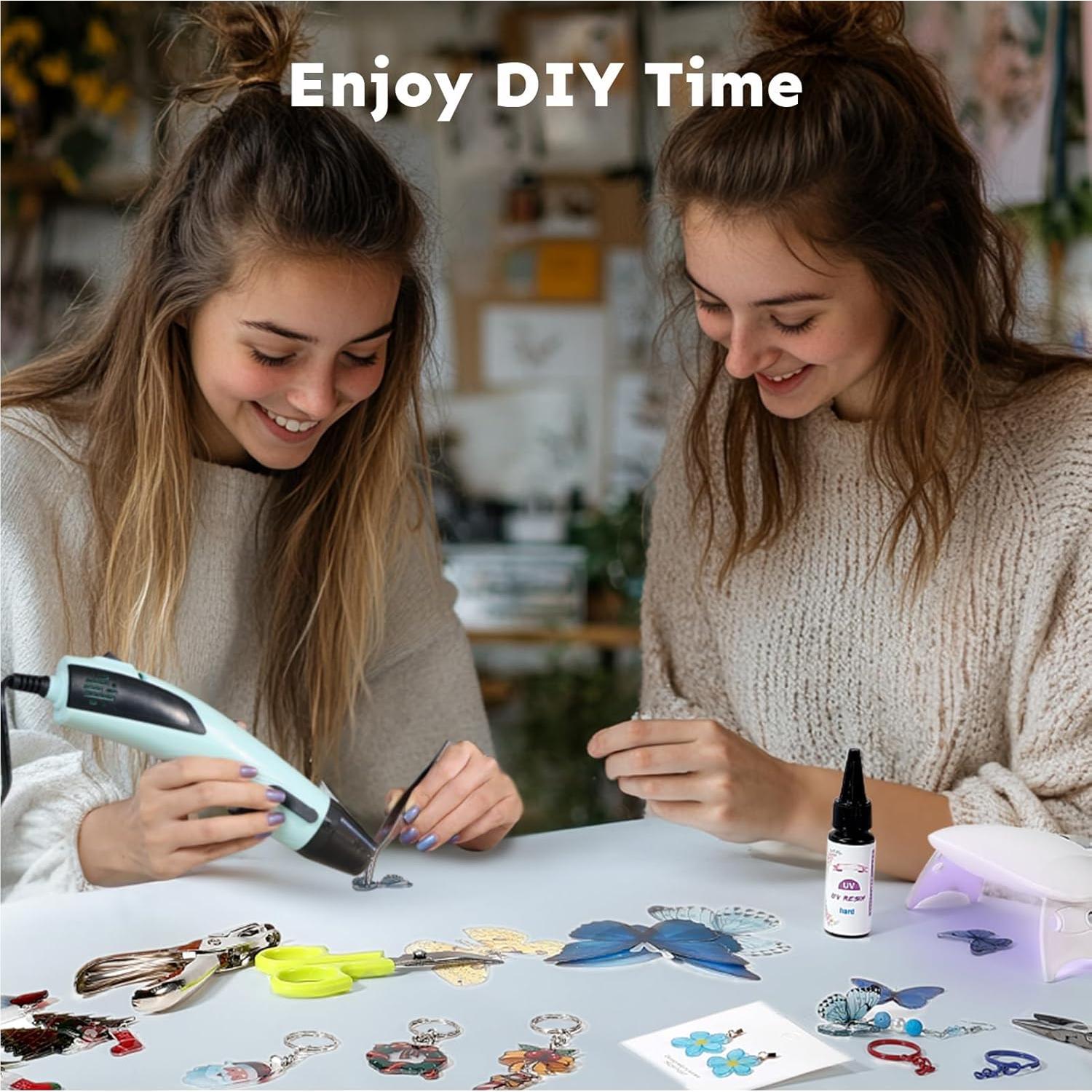 Kit de Manualidades Auihiay 99PCS con Plástico Retráctil y Herramientas