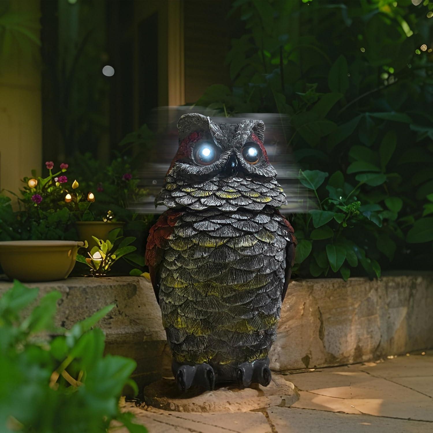 Búho de Resina Solar con Ojos Iluminados 20.5 cm - WESTBOAT