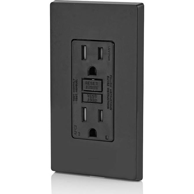 Enchufe AFCI Leviton 15A Negro con Luz LED y Autotest