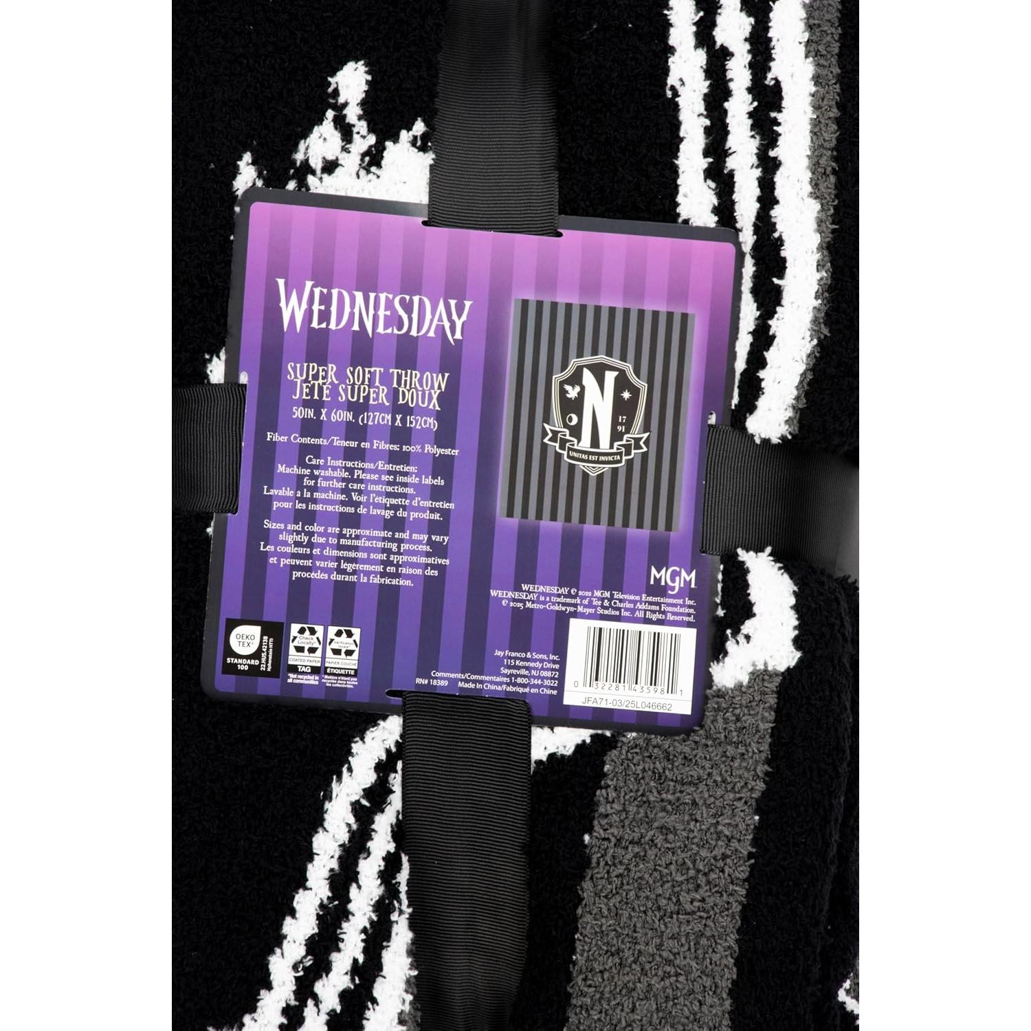 Manta de Peluche Jay Franco Miércoles 127x152 cm Negra