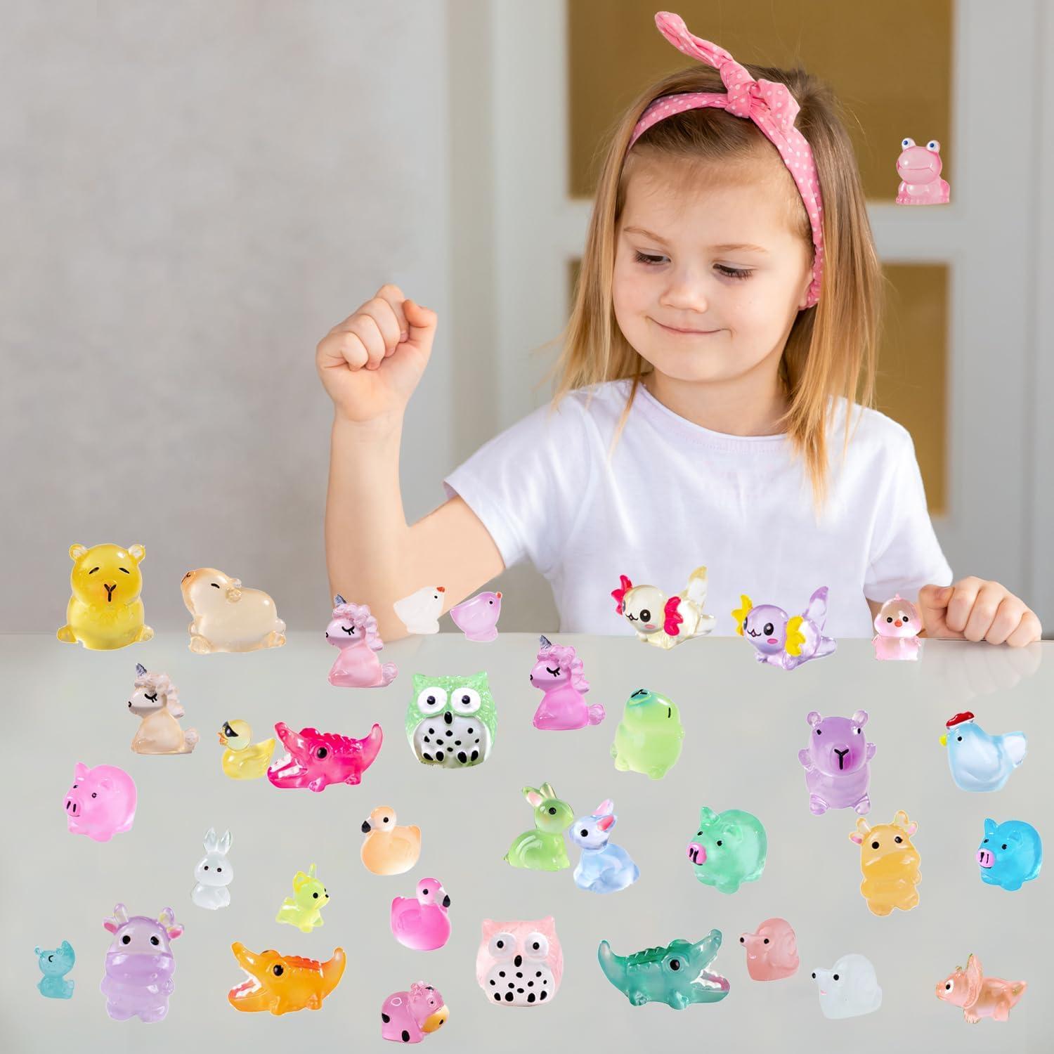 150 Figuras de Animales Miniatura Luminosa U-Zimikee 2.54cm