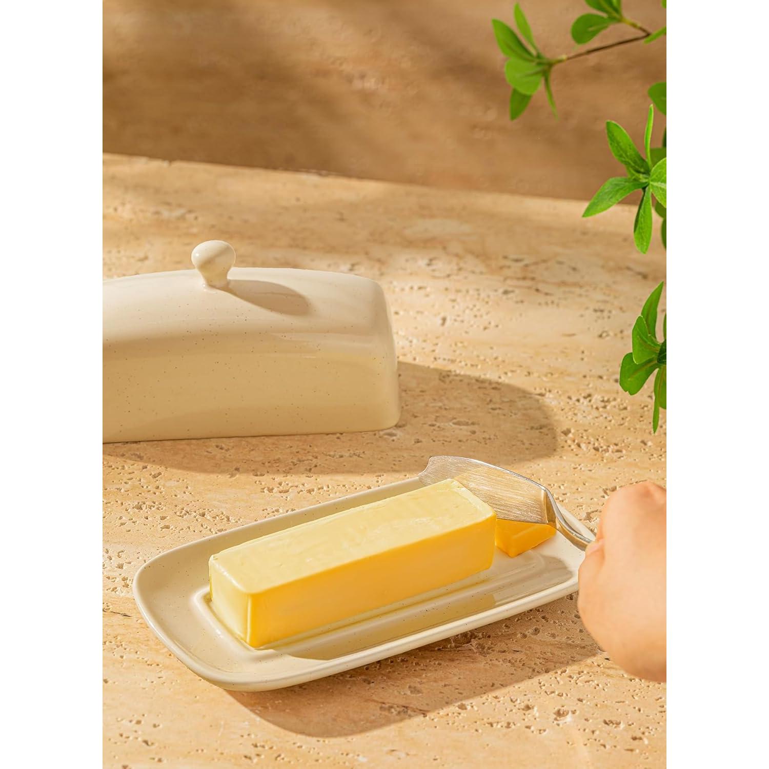 Plato de Mantequilla Sweese Beige con Tapa 19.8 cm Cerámica