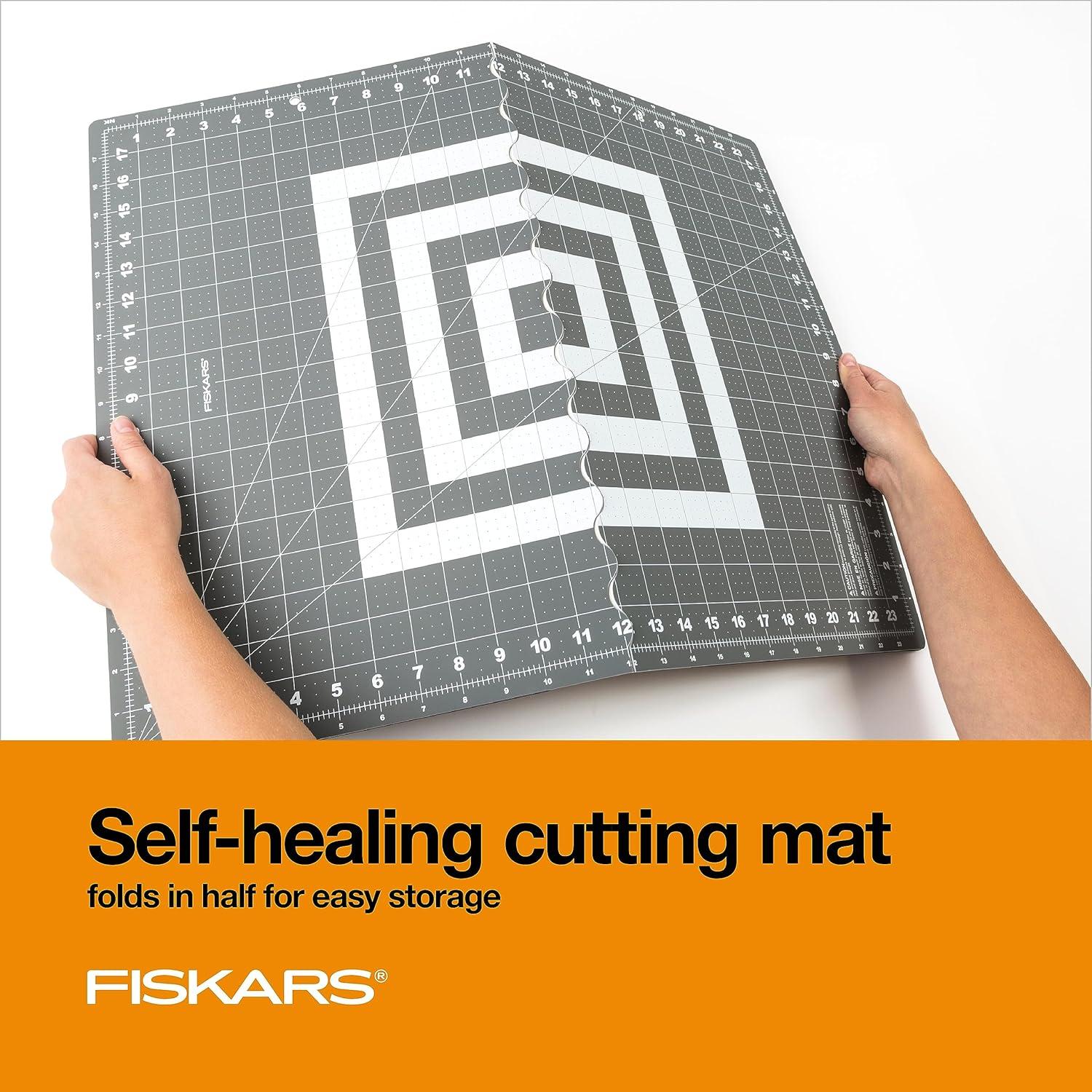 Conjunto Cortador Rotativo Fiskars 45mm + Almohadilla 45.7x61cm + Regla 15.2x61cm