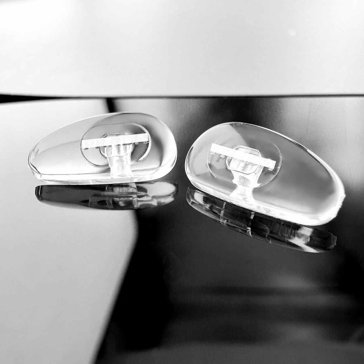 Almohadillas Nasales Atornillables Prada Plateadas - 2 Piezas