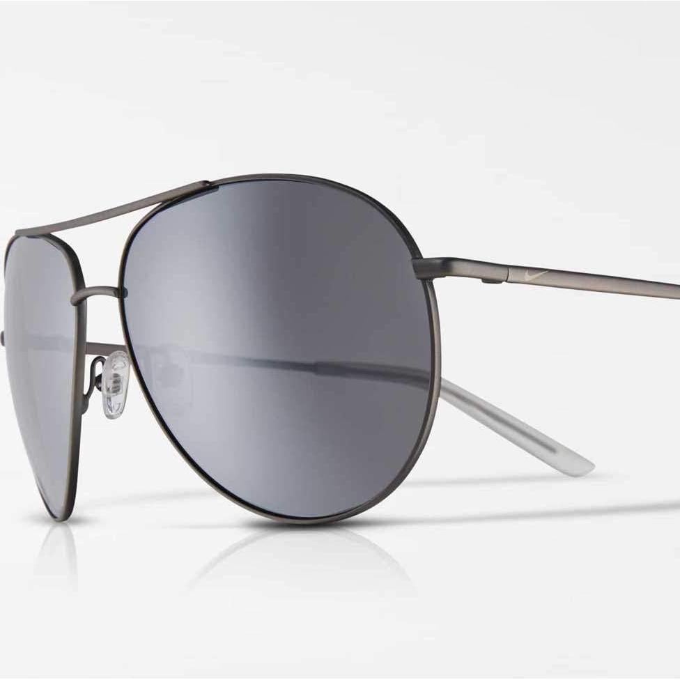 Gafas de Sol Nike Chance EV1217-010 Gris con Tinte Plateado