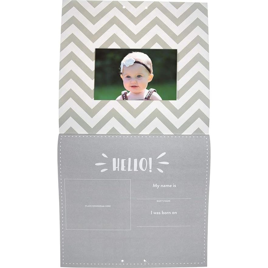 Calendario del Primer Año del Bebé Pearhead Chevron Gris