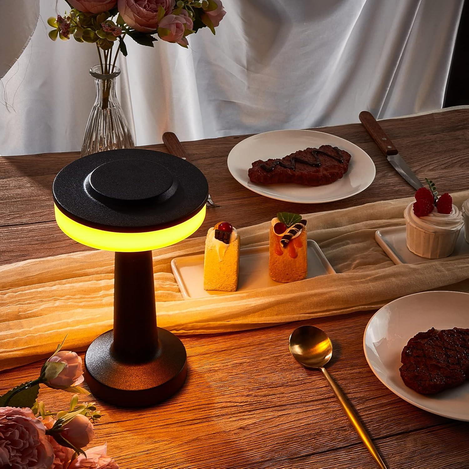 Conjunto de 4 Lámparas de Mesa LED Riakrum Portátiles USB