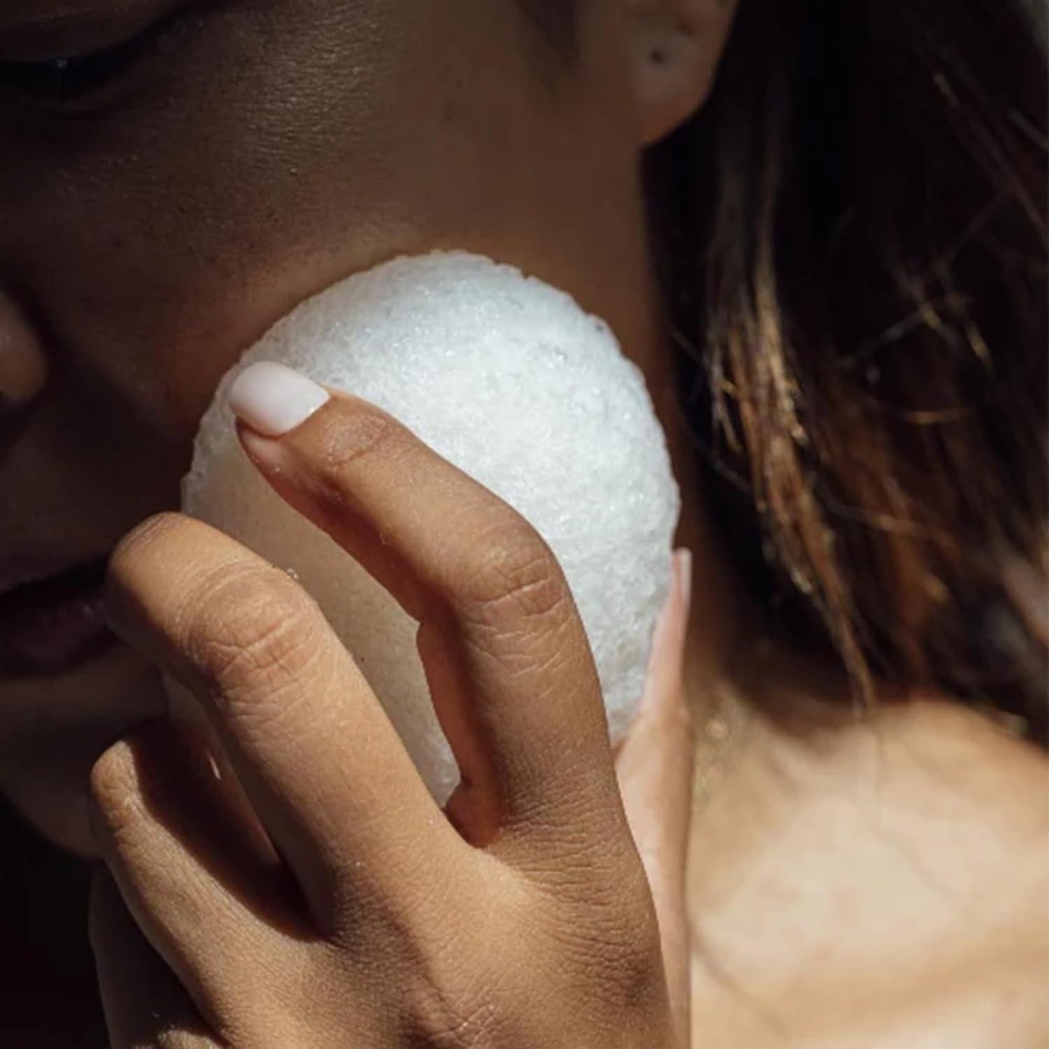 Esponja Facial Konjac Shikohin Carbón 100% Natural 9.5cm