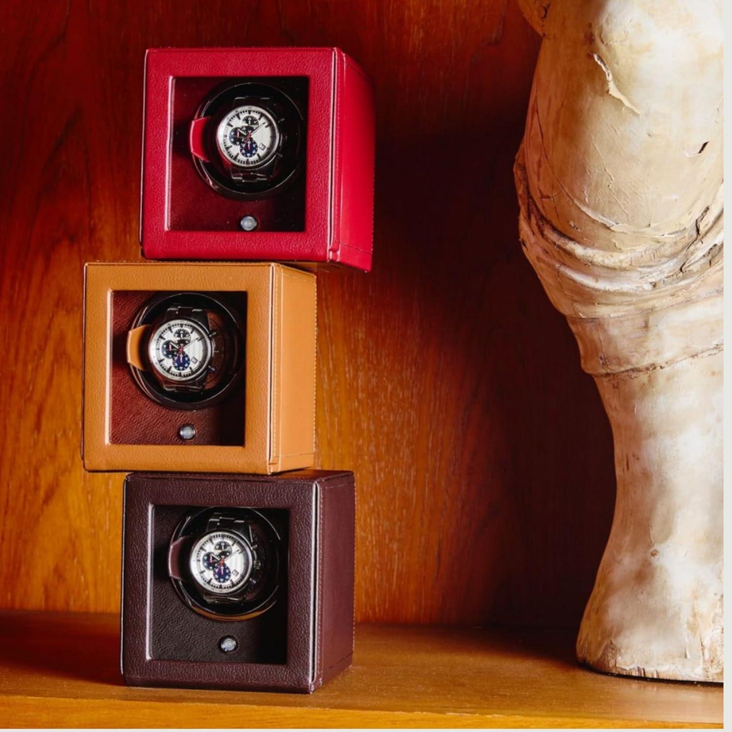 Cargador de Reloj Wolf Cub Individual Rojo con Tapa de Vidrio