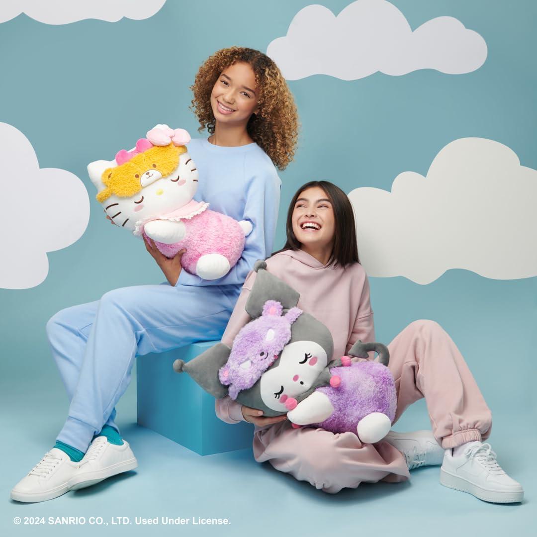 Peluche Hello Kitty 20 cm con Overoles Flores - Edición Limitada