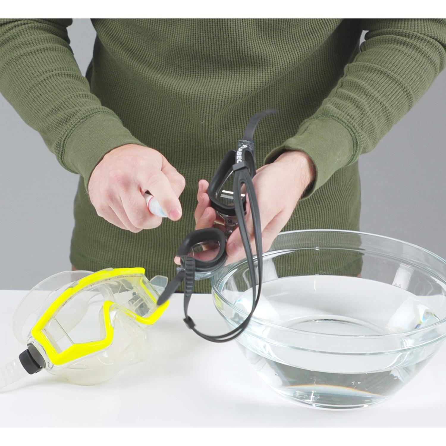 Spray Antivaho GEAR AID 0.5 fl oz para Gafas y Más