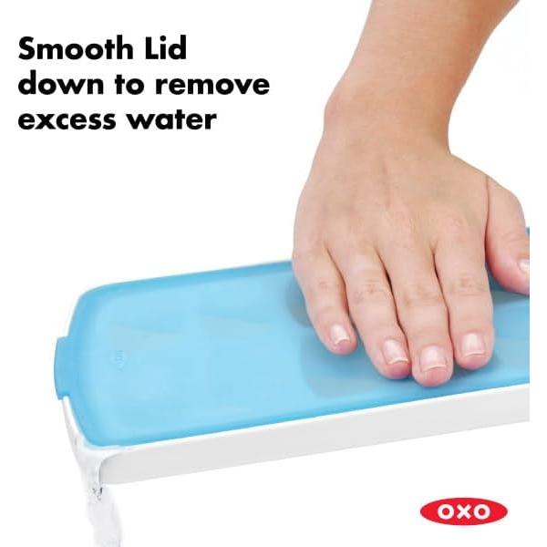 Bandeja de Hielo OXO Good Grips con Tapa Sellada 1 Paquete