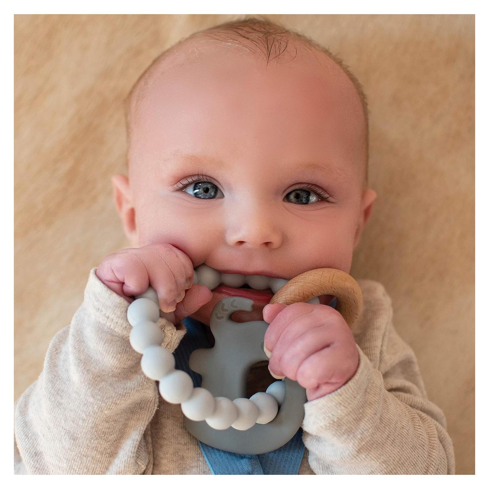 Mordedor de Dentición Nuby Elefante Gris 3M+ Madera y Silicona