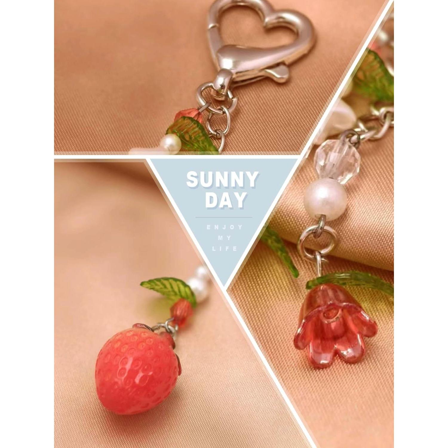 Llaveros Aesthetic Y2K AGEN KGEN con Fresa y Guitarra 12.5 cm