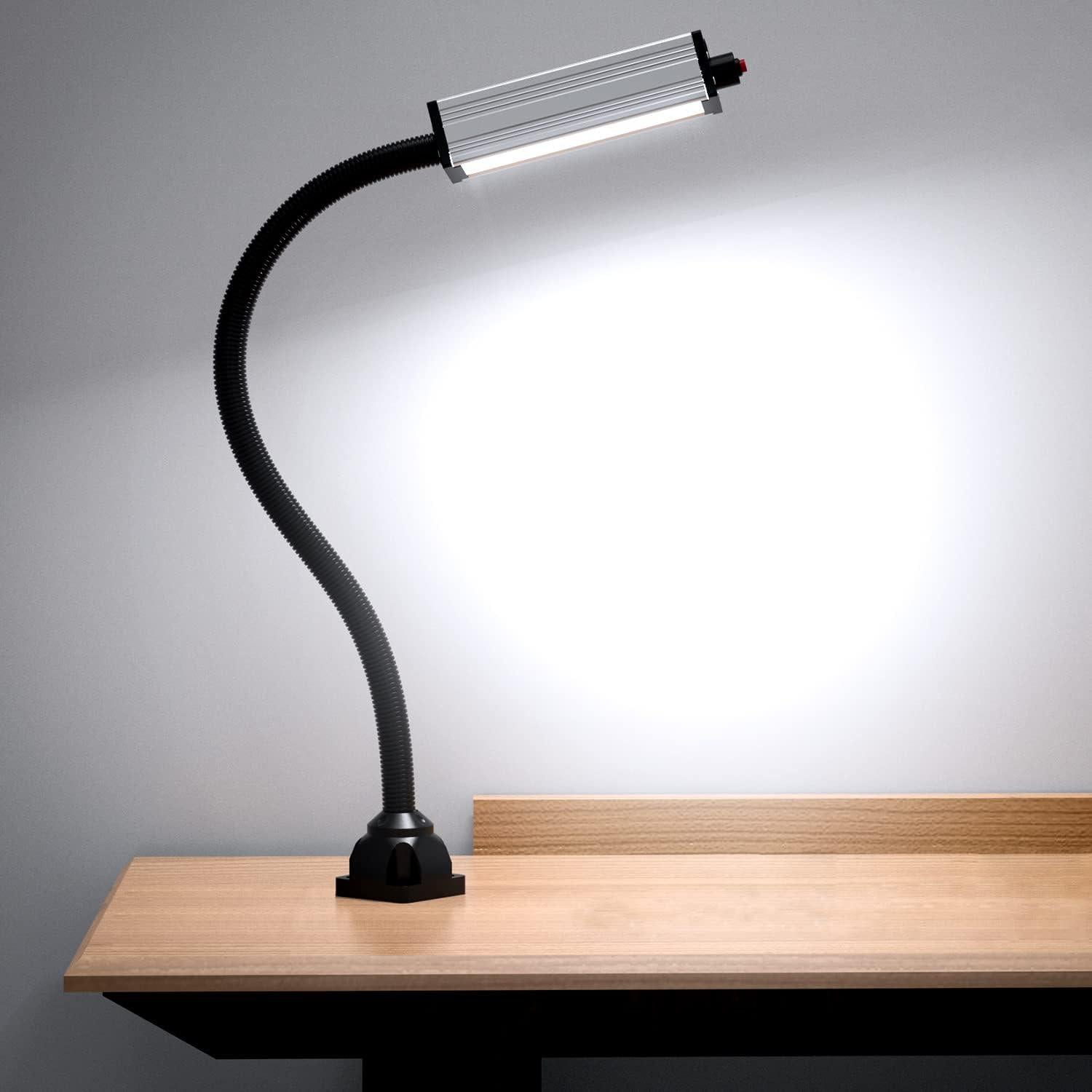 Luz de Trabajo LED XINYIQI 800 Lúmenes IP66 Magnética