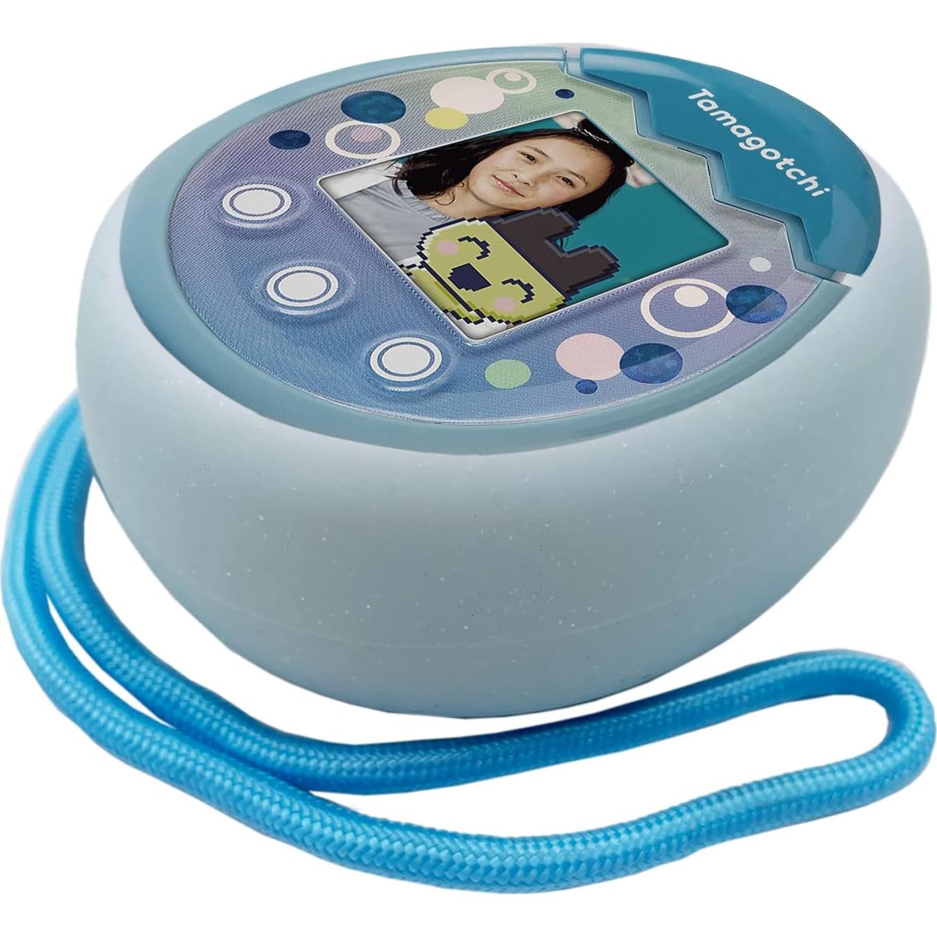 Cubierta de silicona azul y cordón para Tamagotchi Pix