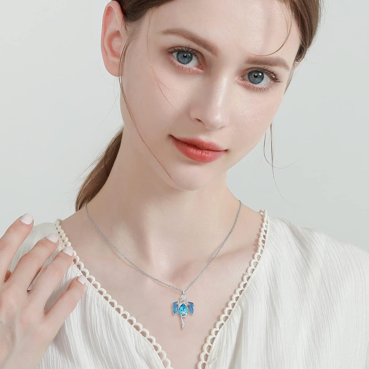 Collar de Dragón de Plata Esterlina 925 con Cristal Azul