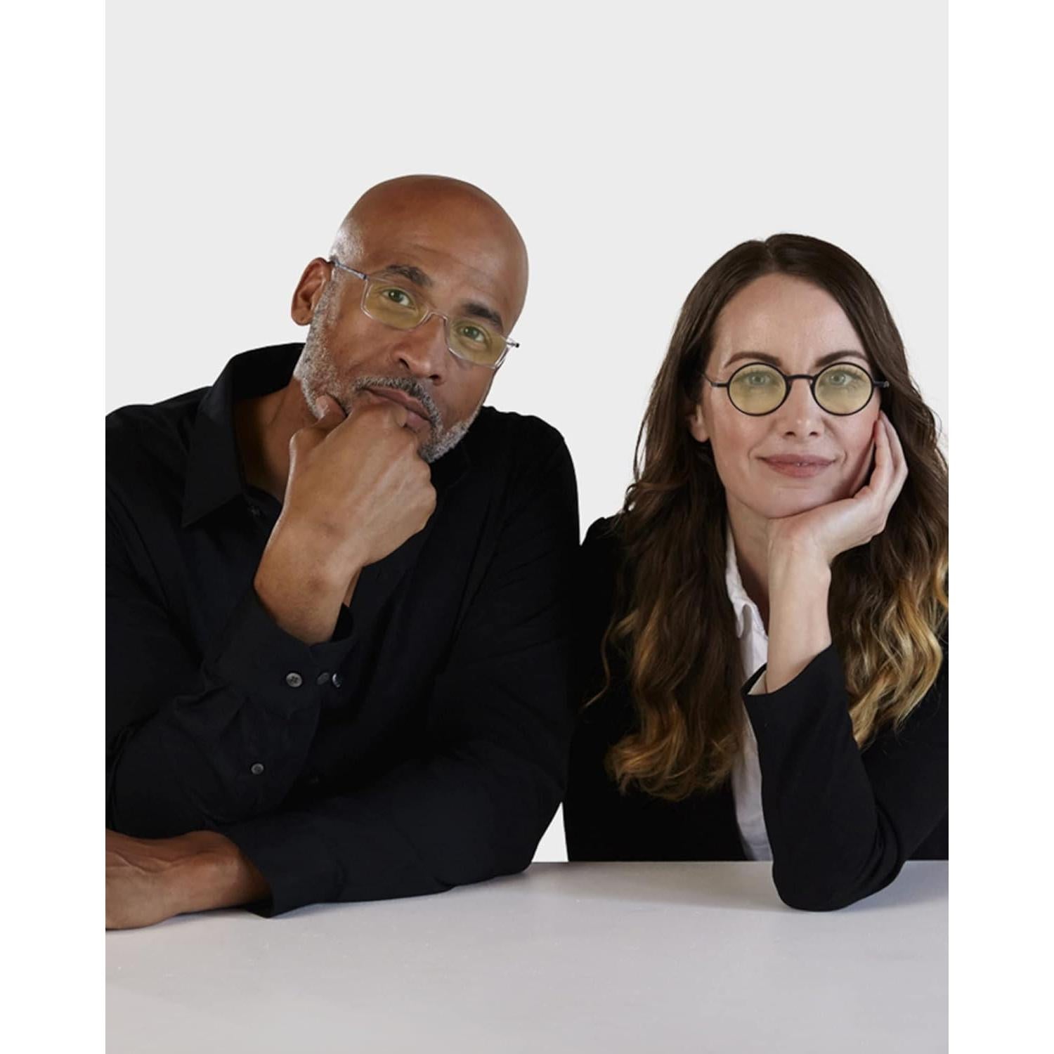 Gafas de lectura redondas ThinOptics Manhattan con bloqueo luz azul