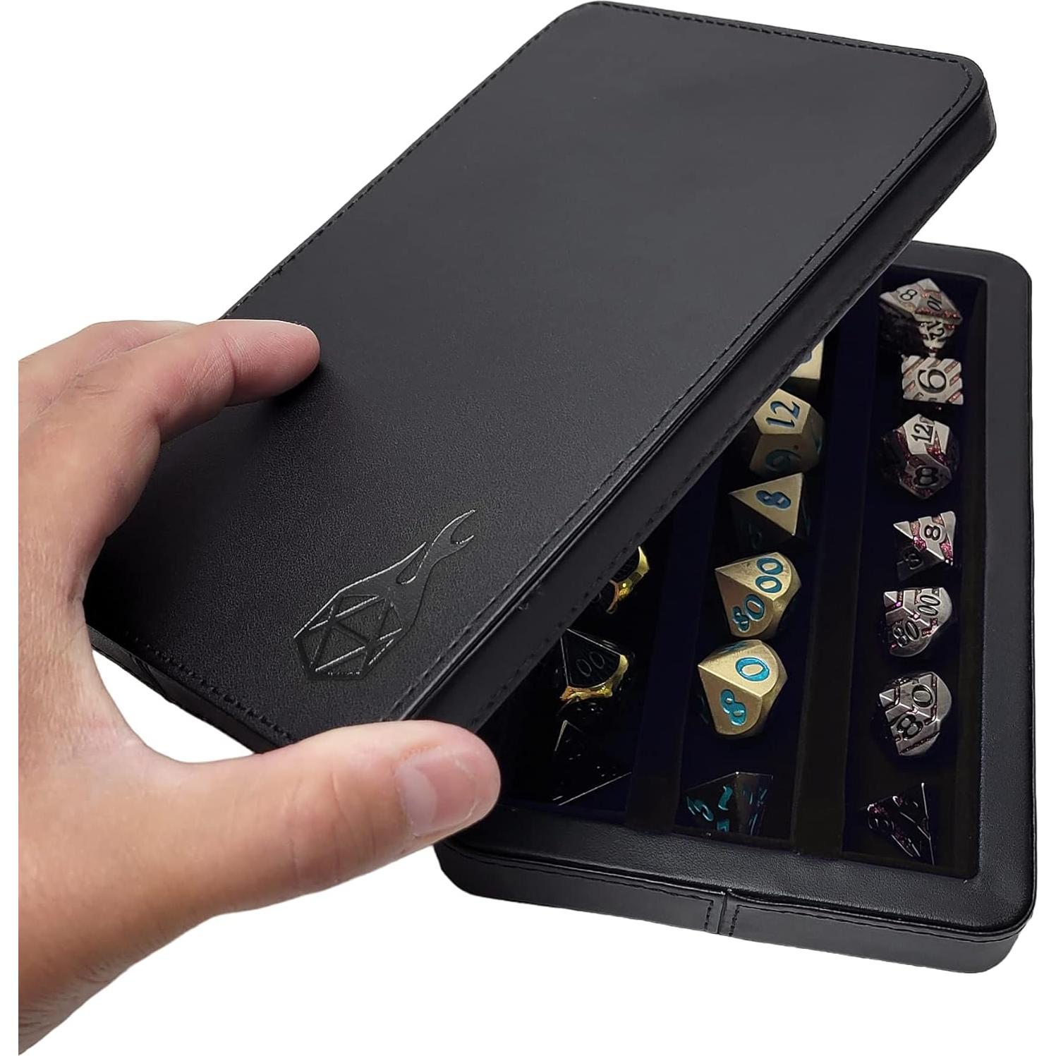 Estuche de Dados Forged Dice Co. Premium Negro 3 Filas Fieltro