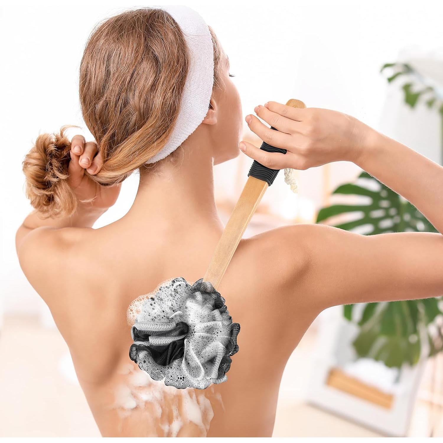 Esponja de Lufa Negra con Mango de Madera Antideslizante