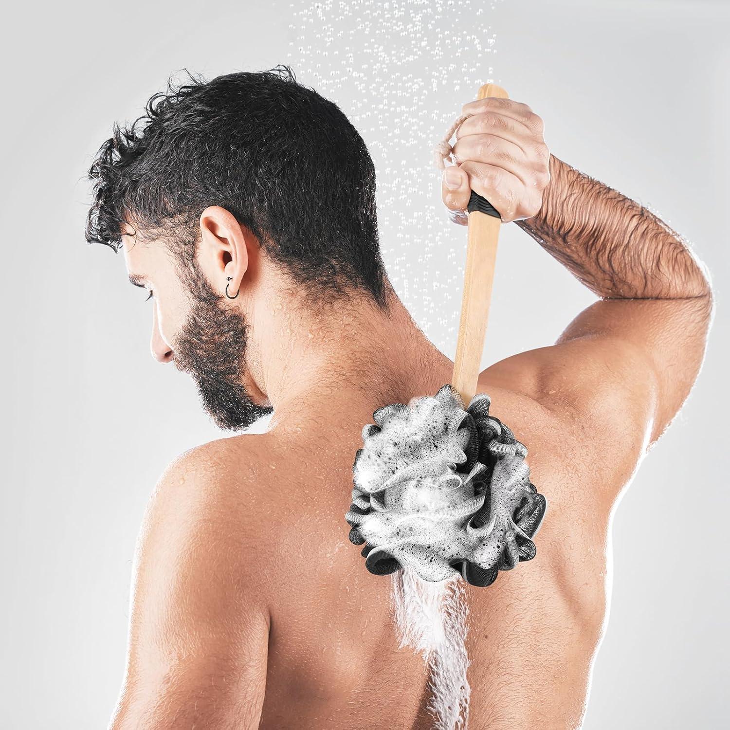 Esponja de Lufa Negra con Mango de Madera Antideslizante