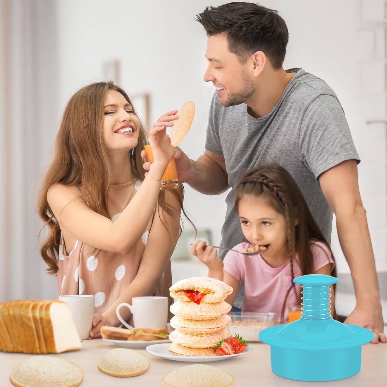 Cortador y Sellador de Sándwich Azul Bebé - Hacedor de Sándwiches