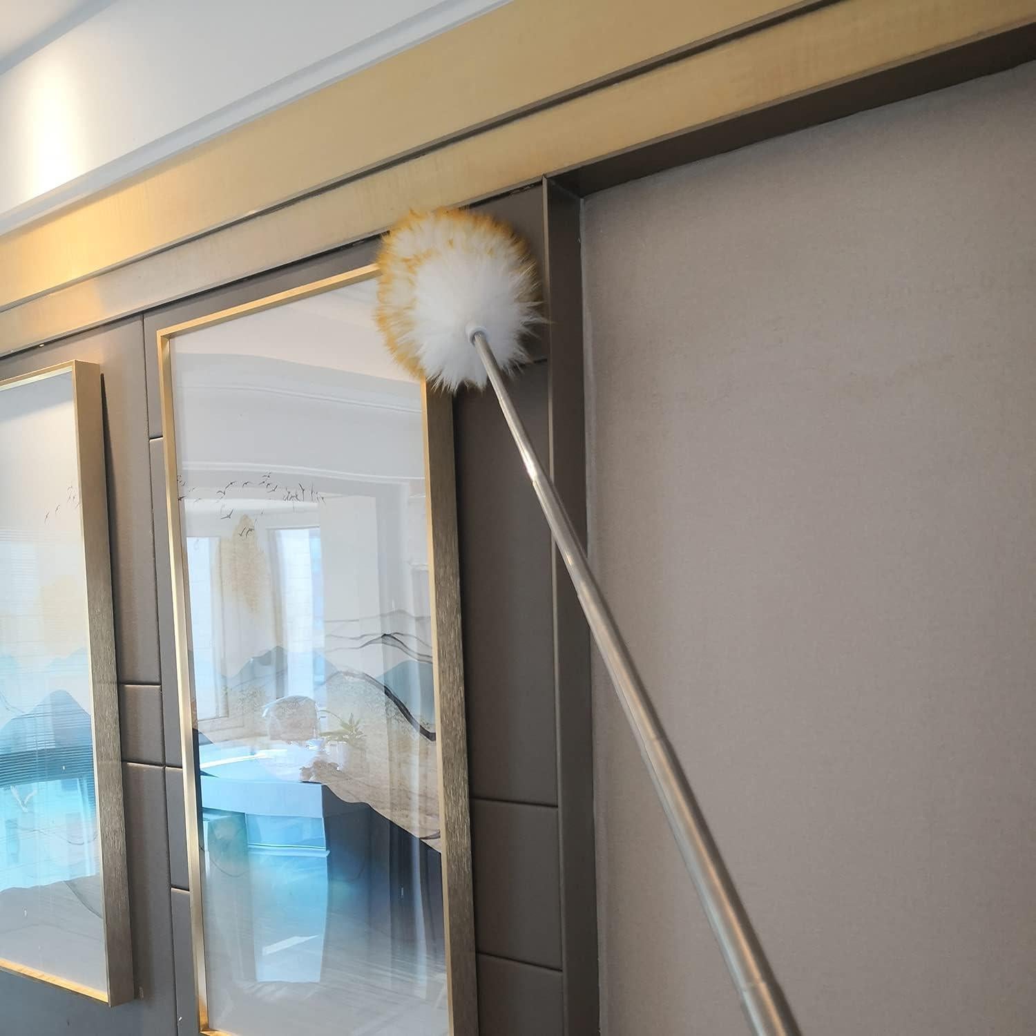 Duster de lana de cordero MKUN con mango extensible 114.3 cm