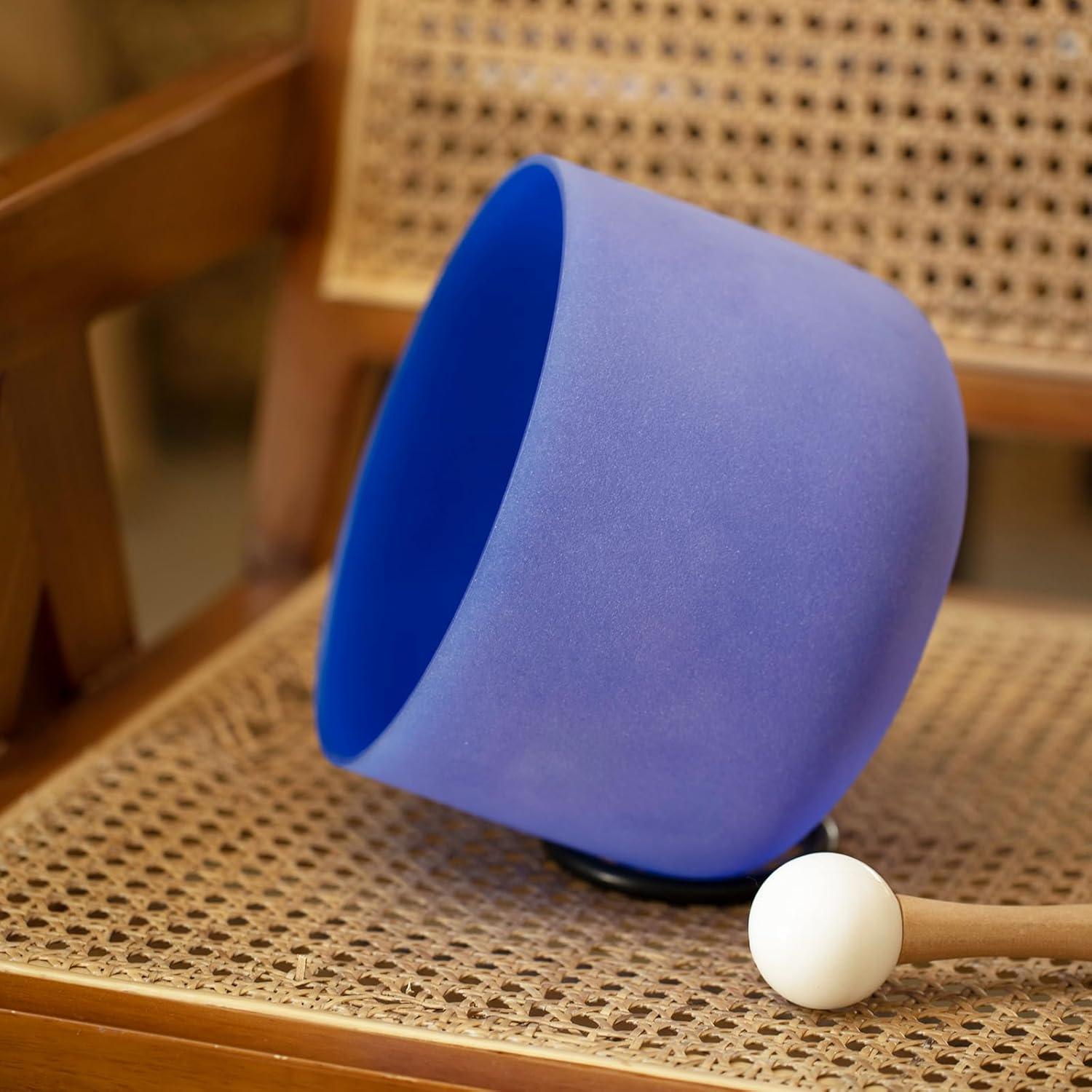 Cuenco de Canto de Cristal Hye-eun 20.32cm Nota A Índigo