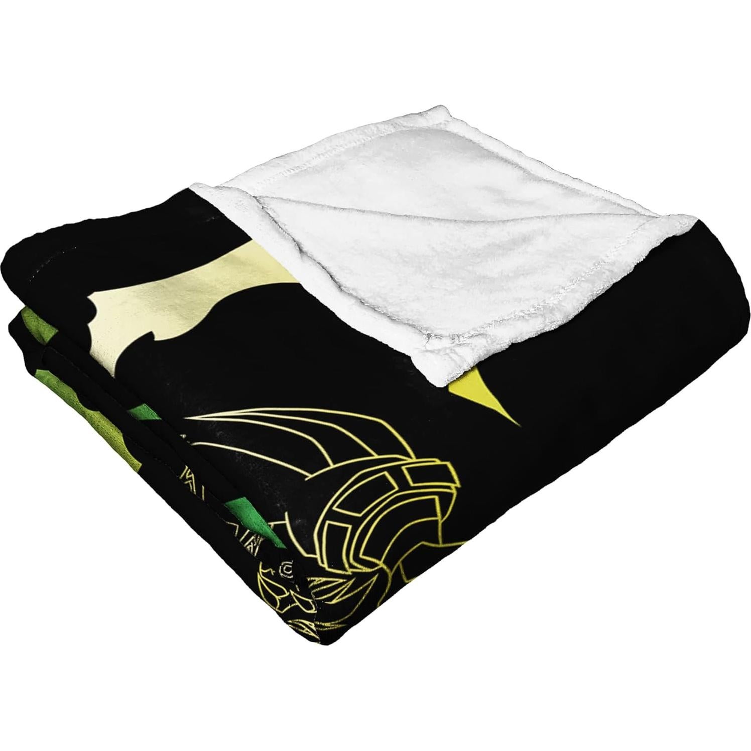 Manta de Toque de Seda Ben 10 Northwest 127x152 cm