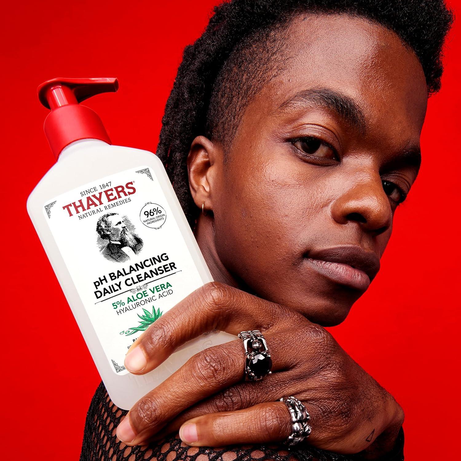 Limpiador Facial THAYERS pH Equilibrante con Aloe Vera 236.6 ml