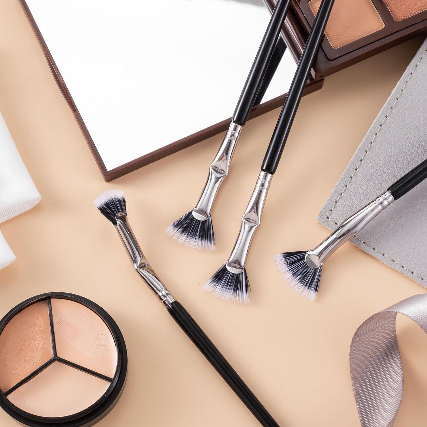 Cepillo de Pestañas PAGOW 4 Pcs Ventilador Plegable