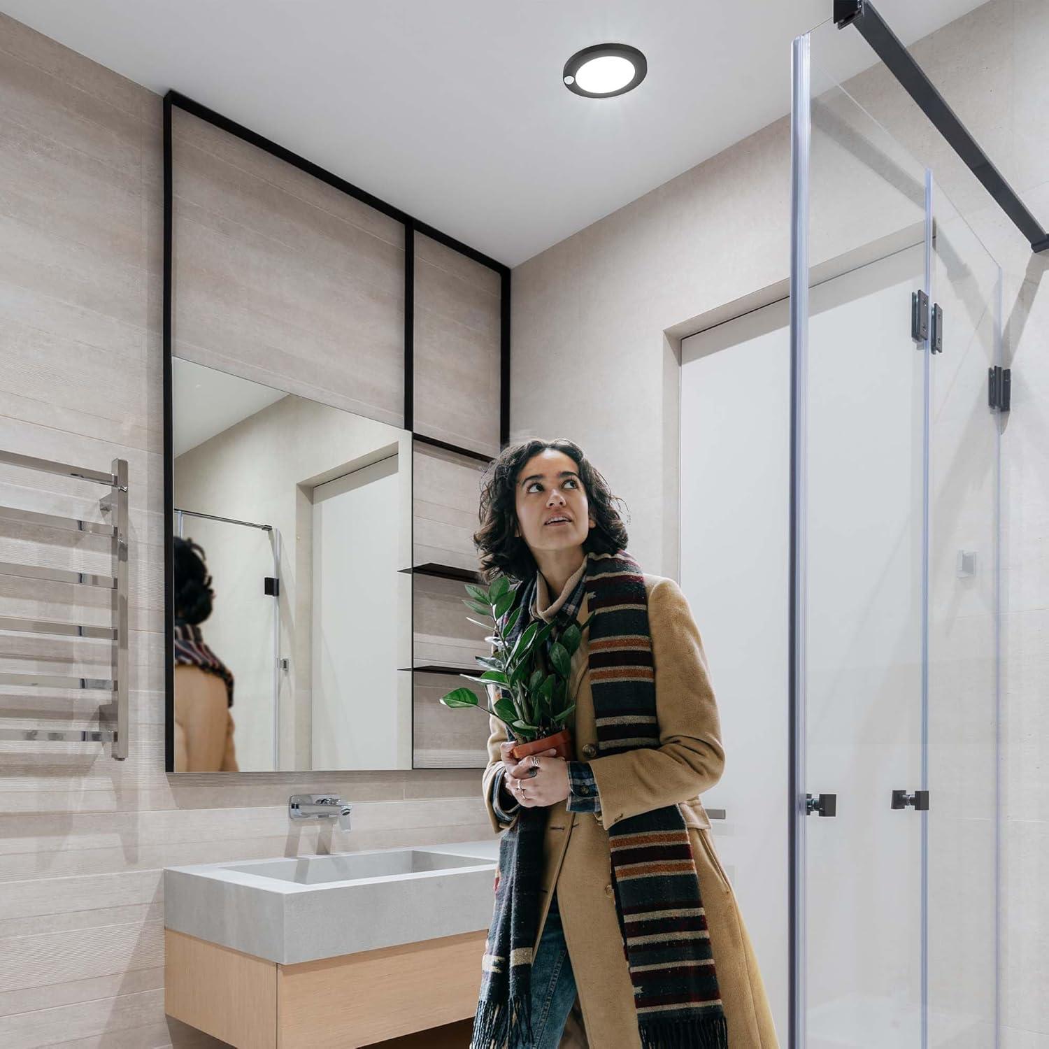 Luz de Closet ZAGO 6" Cableada con Sensor PIR 120V - 2 Paquetes