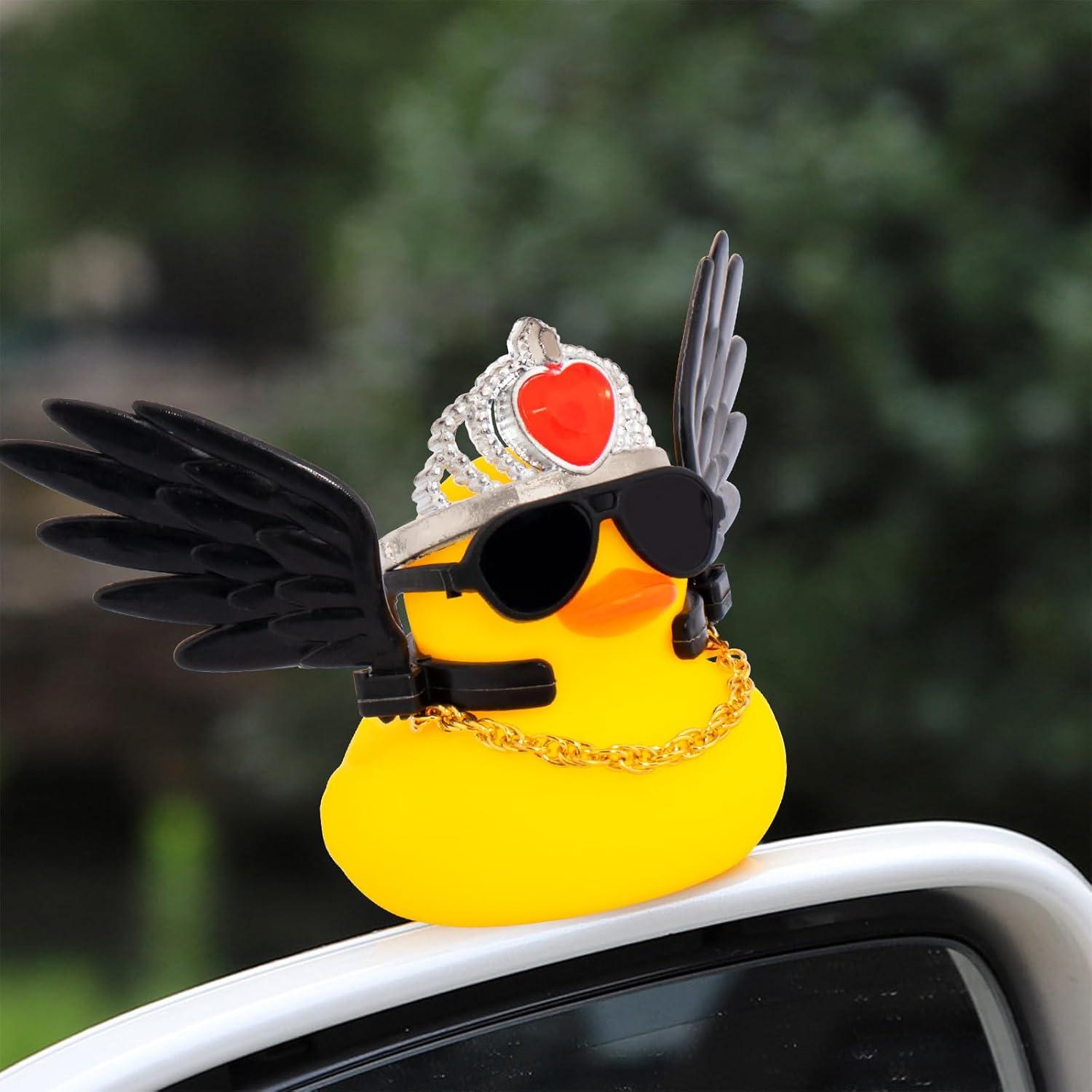 Pato de Coche Decorativo Wonuu con Gafas y Alas 6cm
